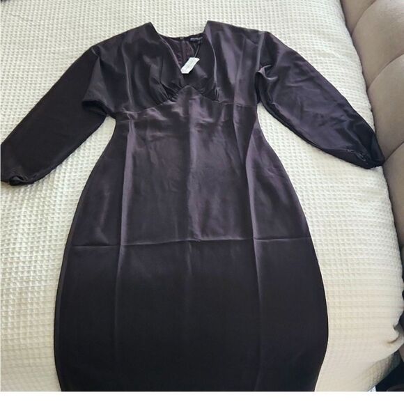 BANANA REPUBLIC BLOUSSANT-SLEEVE MIDI DRESS - Picture 5 of 7